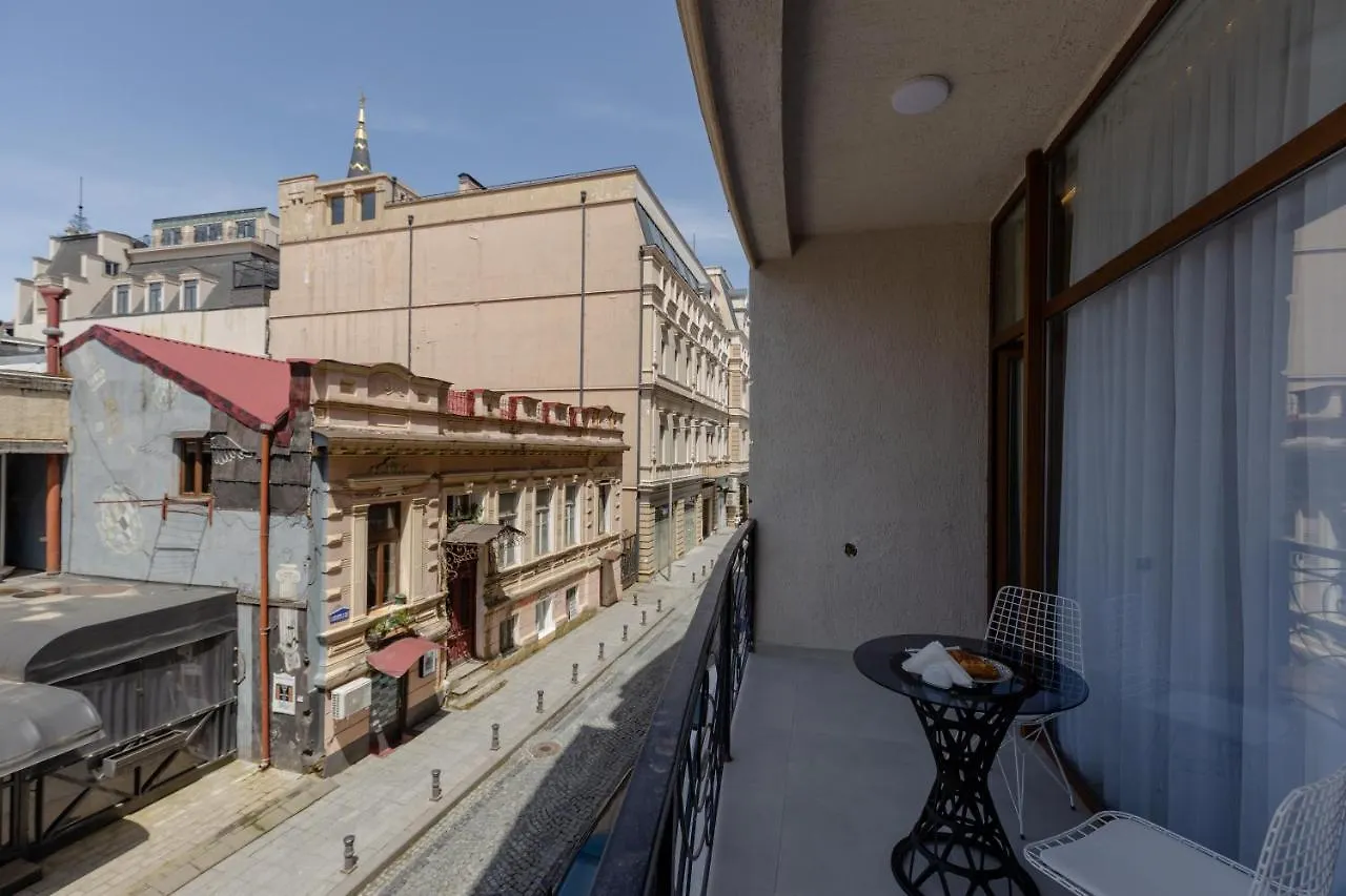 Hotel Monarch Batum