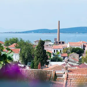 Melekler Ayvalı